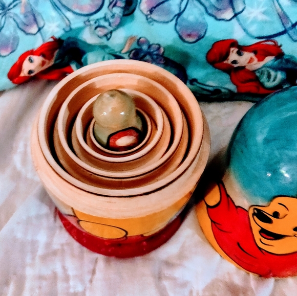 🌈 Vintage Disney Winnie the Pooh Nesting Dolls 🌈 - Picture 4 of 7